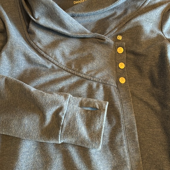 Danskin, lightweight cowl neck sport jacket - Picture 5 of 5